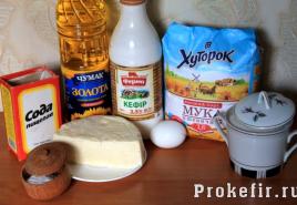 Хачапури на кефире - вкусные рецепты с сыром или мясом