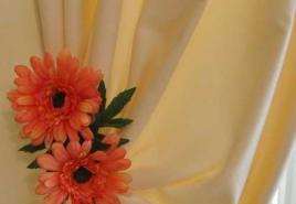 DIY rože za zavese - mojstrski razred