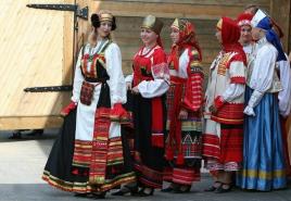Sibiro vietiniai gyventojai ir Rusijos kolonizacija Išgalvota antrarūšių žmonių tauta